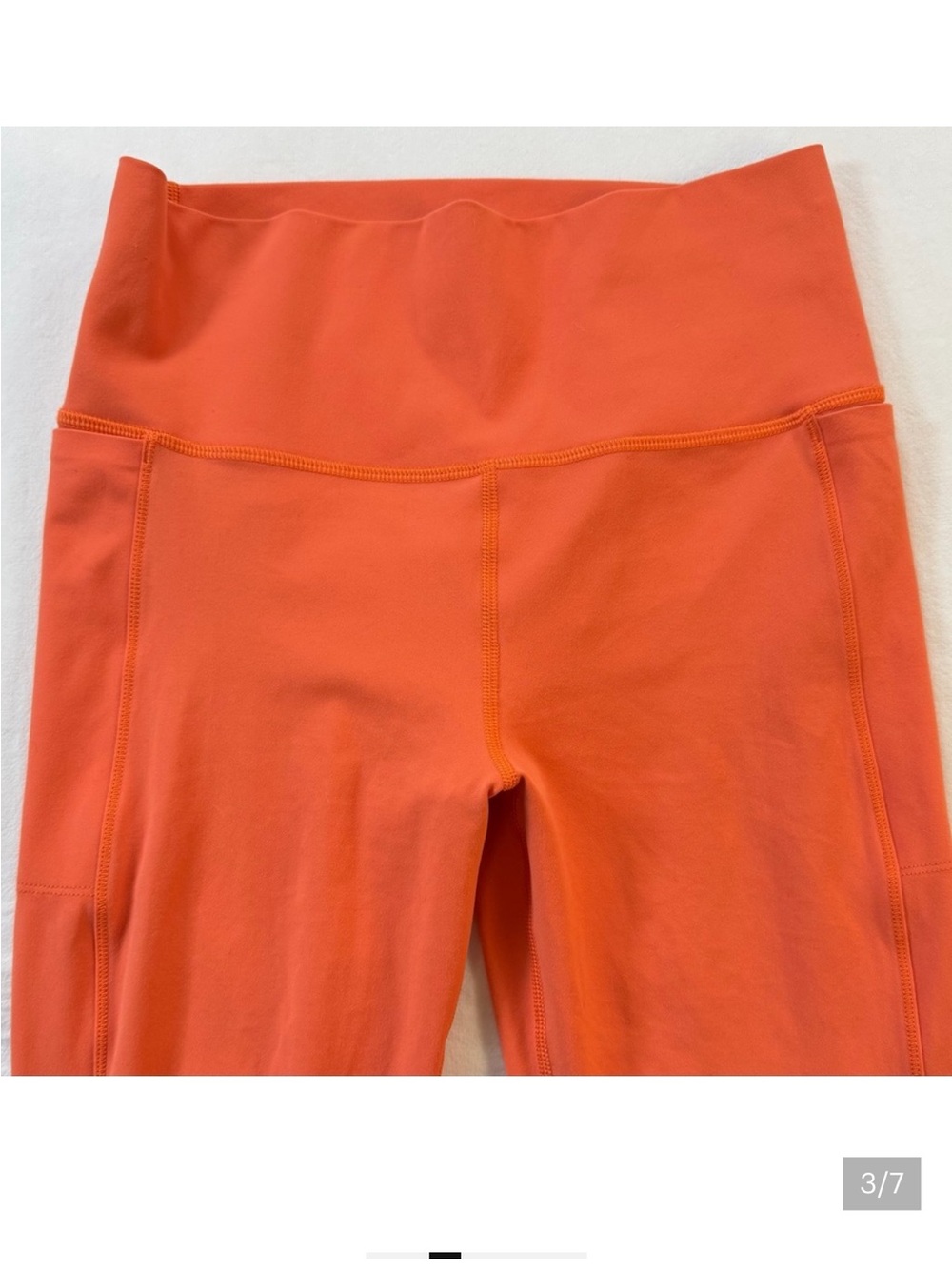 Vuori Studio Pocket Legging in Grapefruit Small